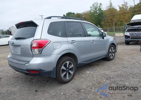 2017 Subaru Forester 2.5I Premium from USA, damaged, VIN JF2SJAGC8HH462929